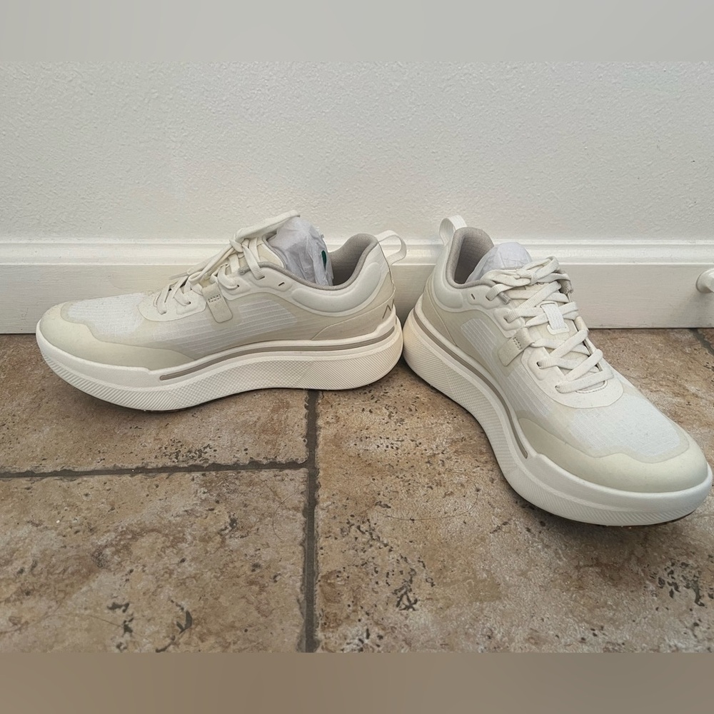 AHNU sequence 1 low size 7.5